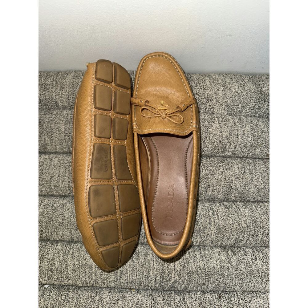 Prada Loafers - Excellent Condition, Size 38.5 - Picture 2 of 5